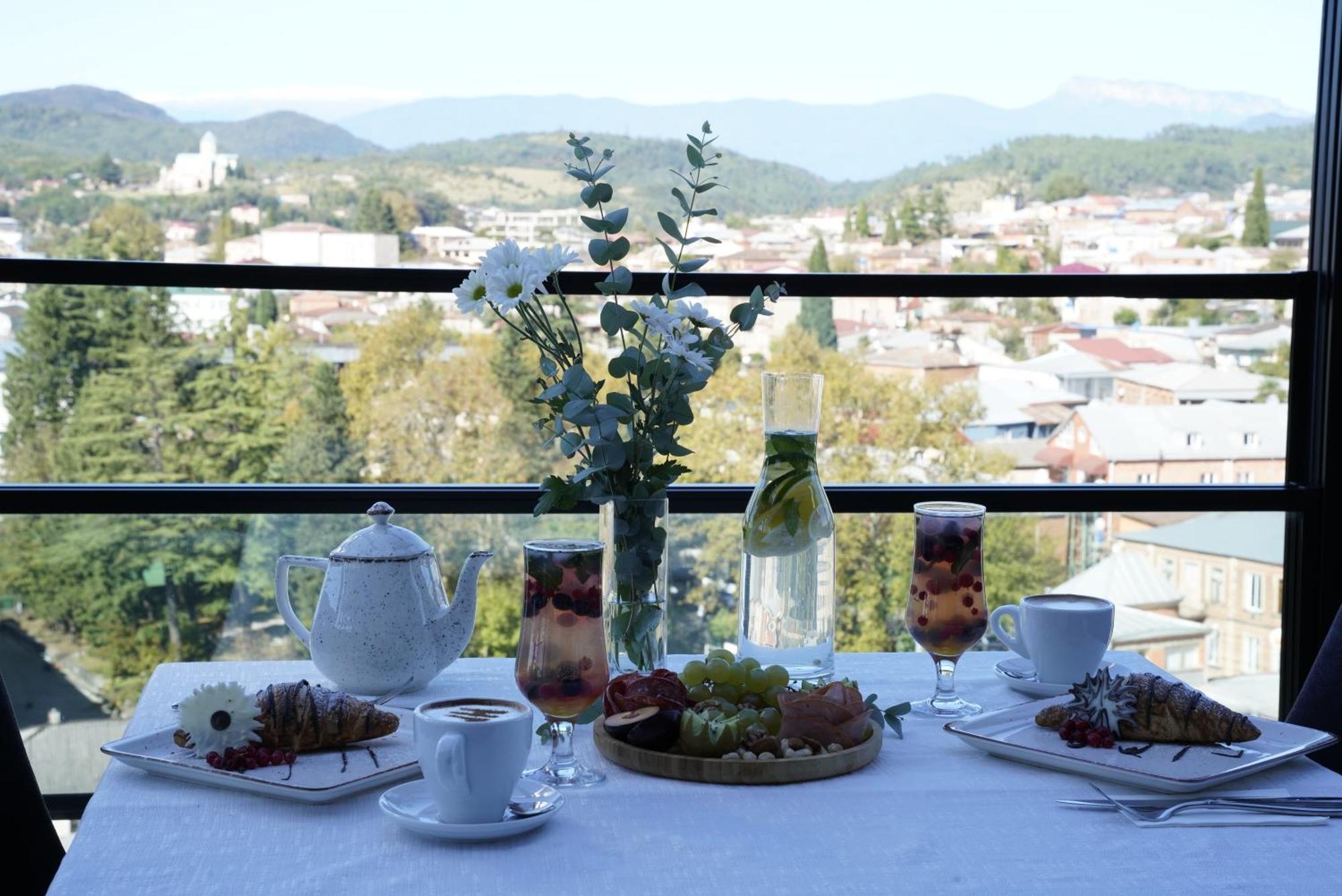 Hotel Panoramic Kutaisi Eksteriør billede
